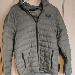 Mountain Hardwear Light Gray Quilted Jacket